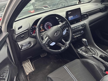2021 Hyundai Veloster N - Image 5