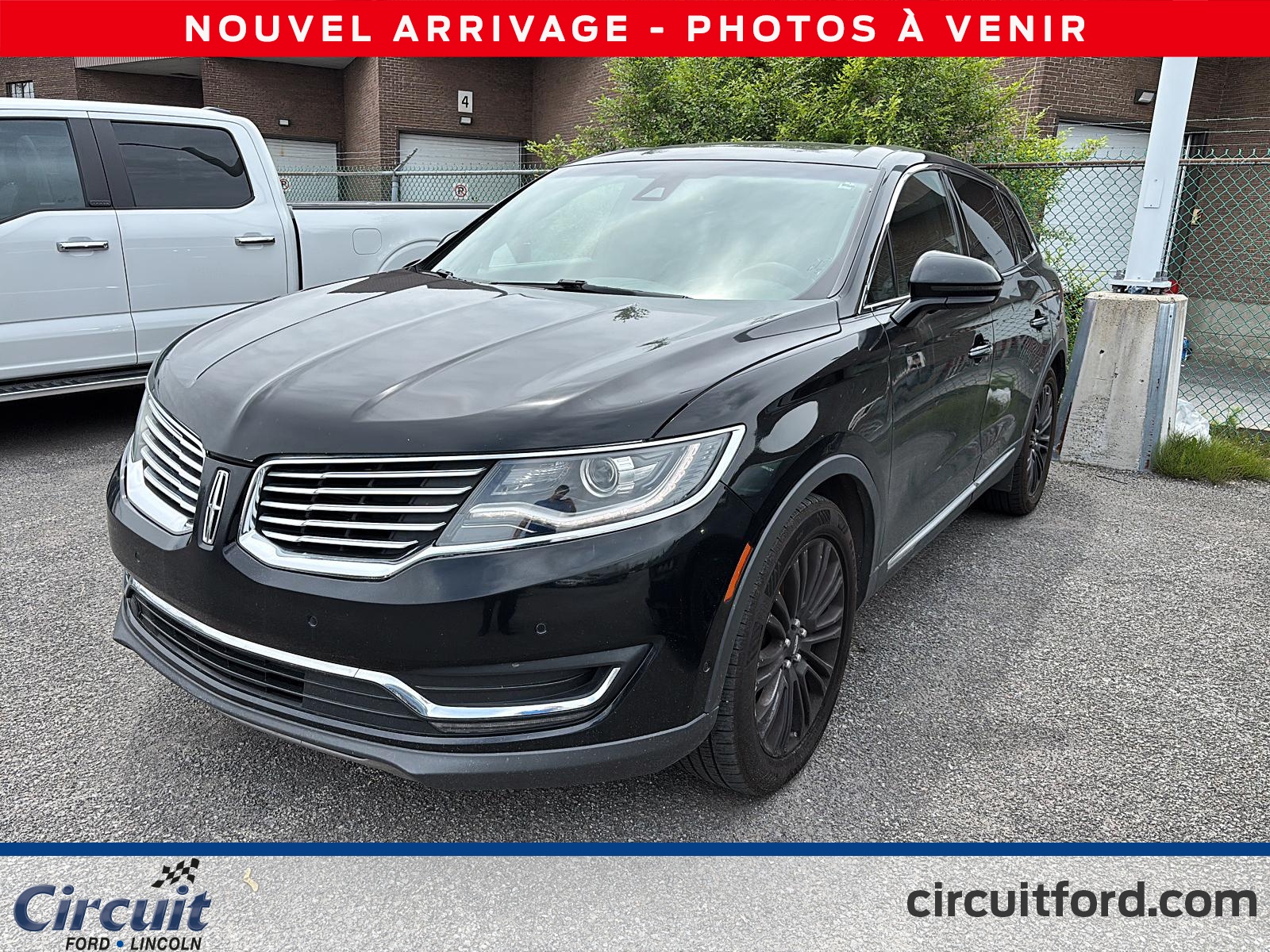 2017 Lincoln MKX - Image 1