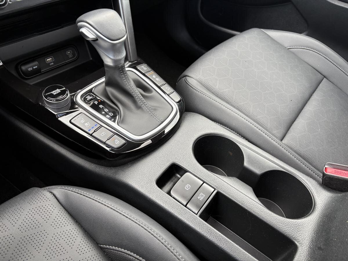 2024 Kia Seltos - Image 17
