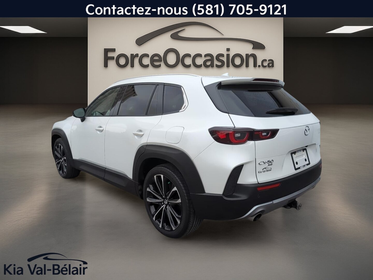 2023 Mazda CX-50 - Image 11