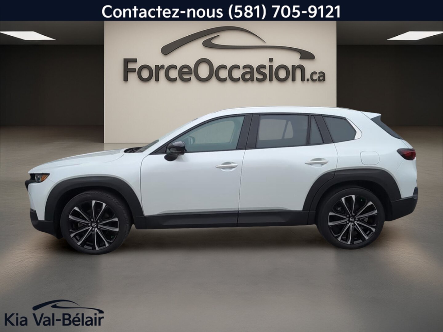 2023 Mazda CX-50 - Image 12