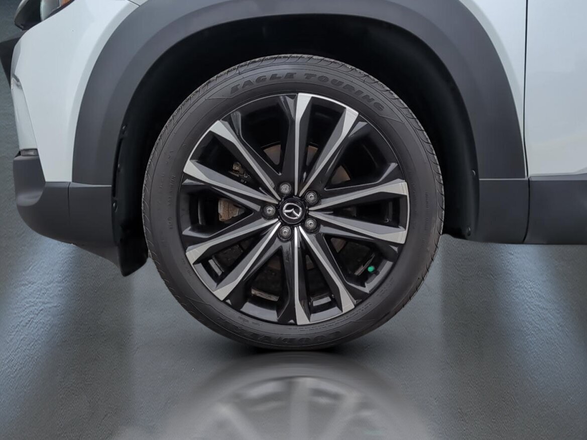 2023 Mazda CX-50 - Image 13