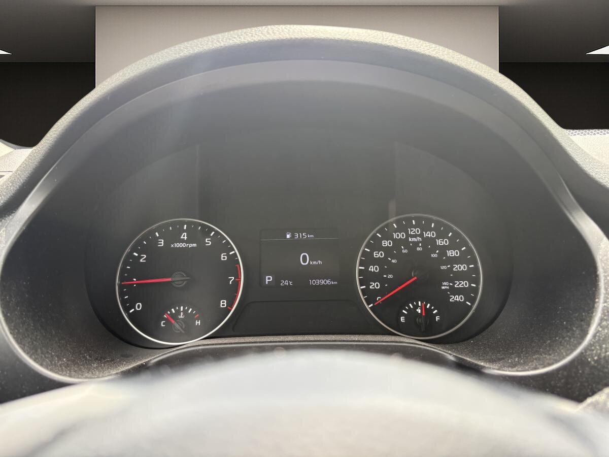 2021 Kia Seltos - Image 12