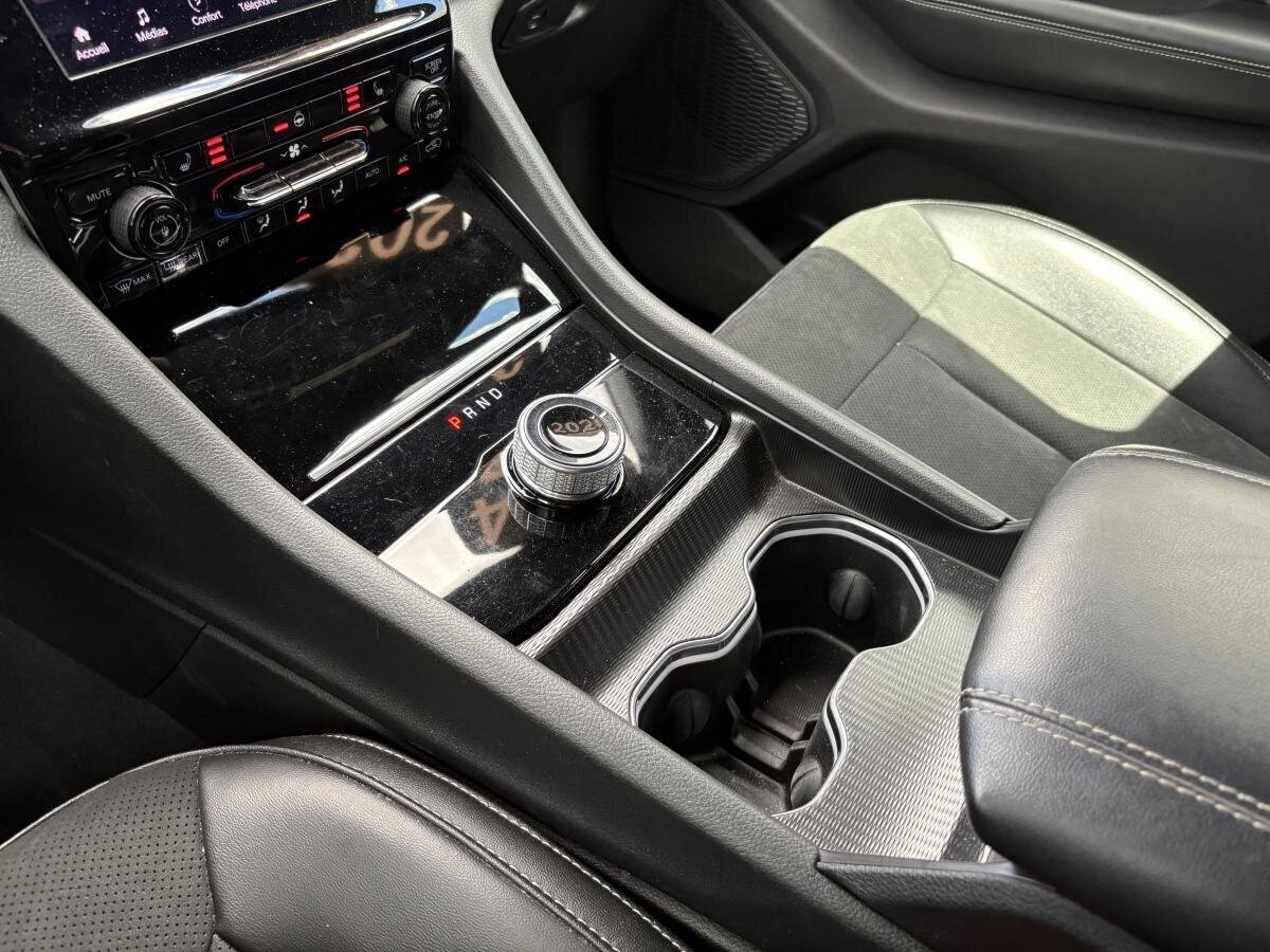 2024 Jeep Grand Cherokee L - Image 18