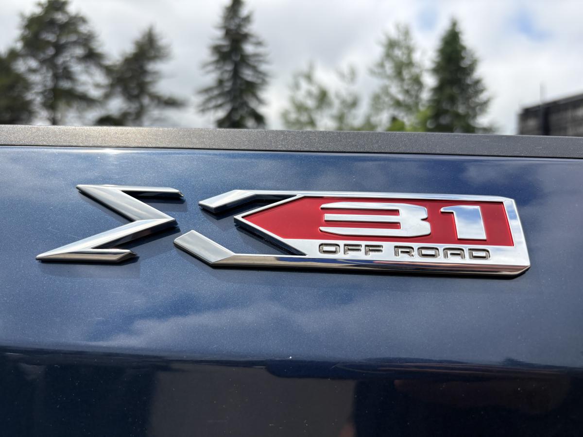 2022 GMC 1500 - Image 11