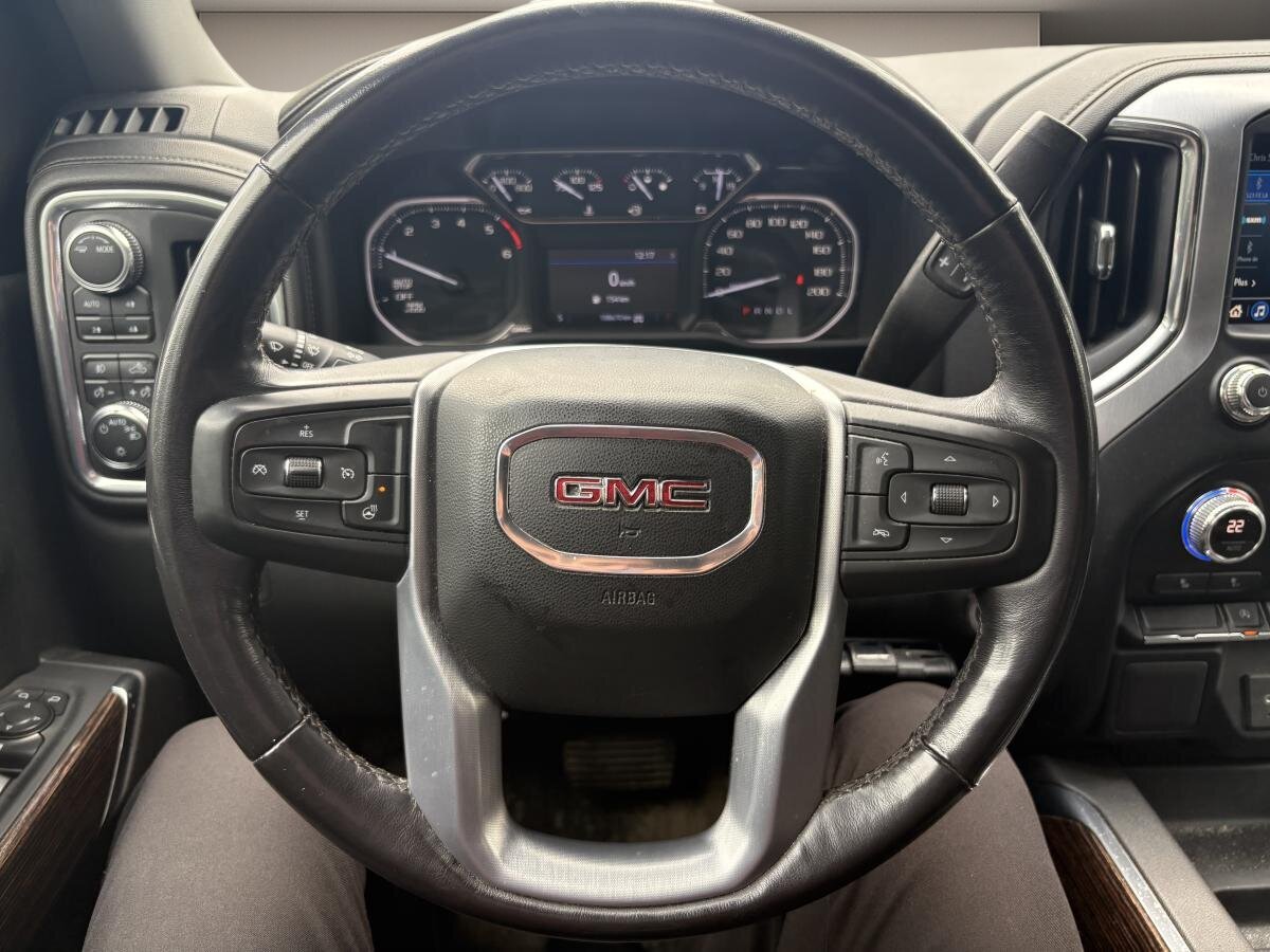 2022 GMC 1500 - Image 13