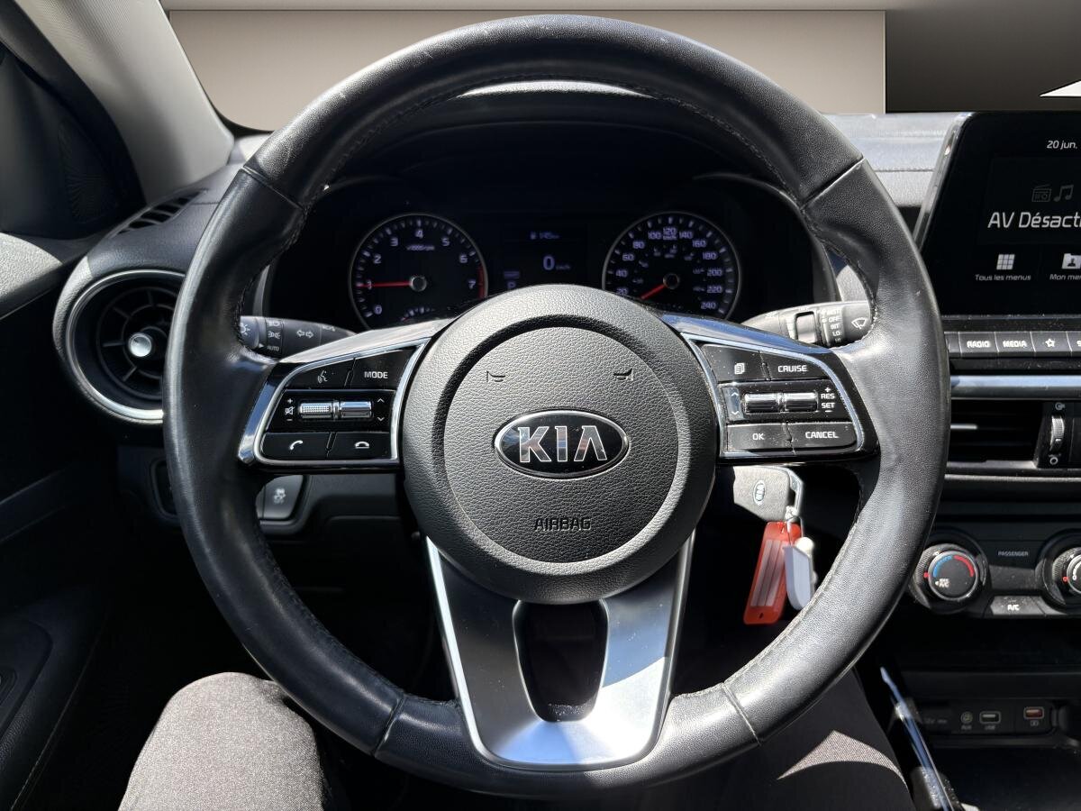2020 Kia Forte - Image 14