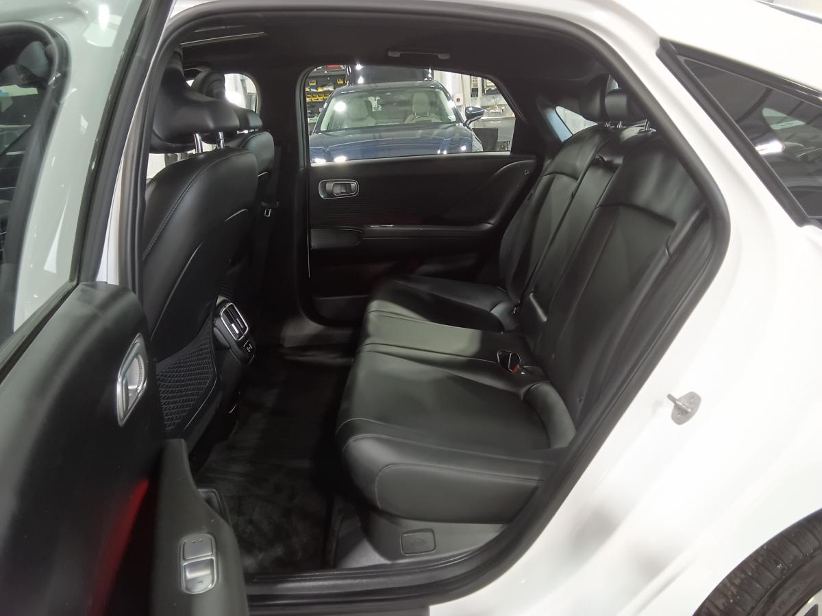2024 Hyundai IONIQ 6 - Image 10