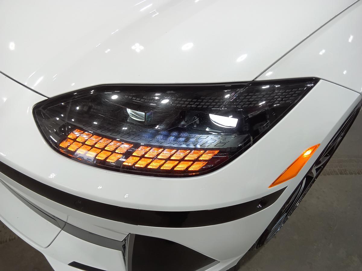 2024 Hyundai IONIQ 6 - Image 20