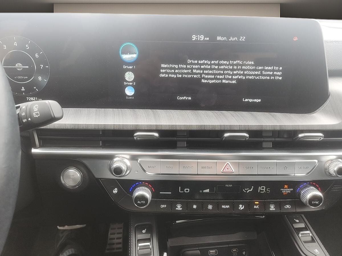2023 Kia Telluride - Image 14