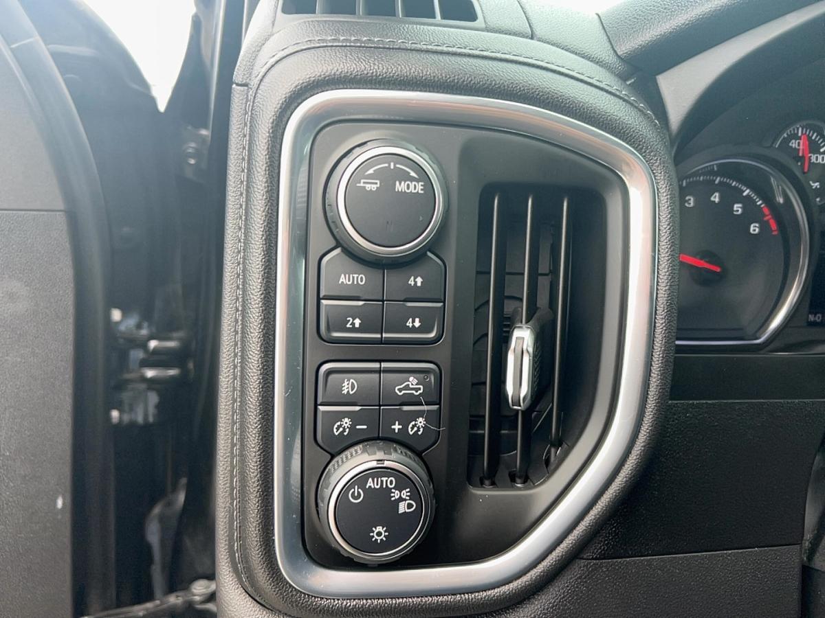 2021 Chevrolet Silverado 1500 - Image 24