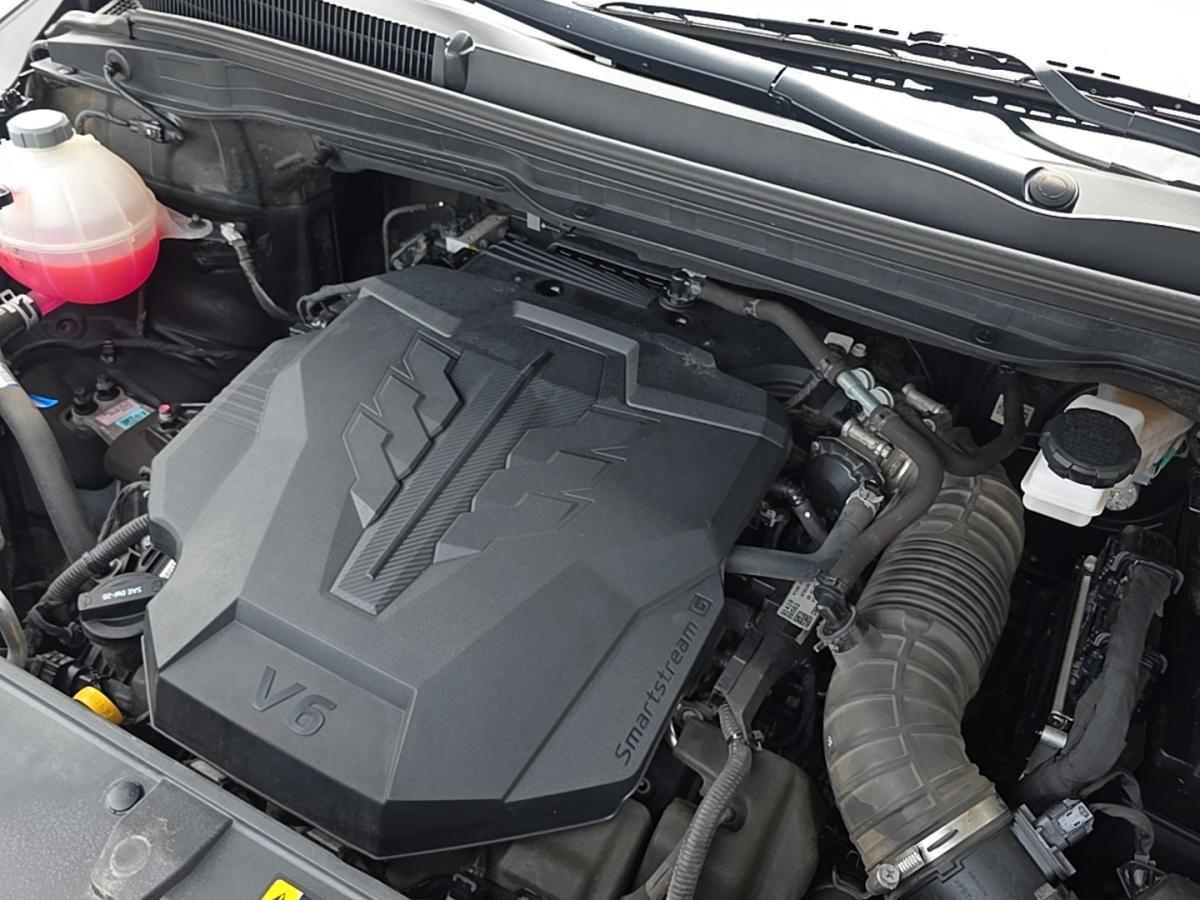 2024 Kia Carnival - Image 7