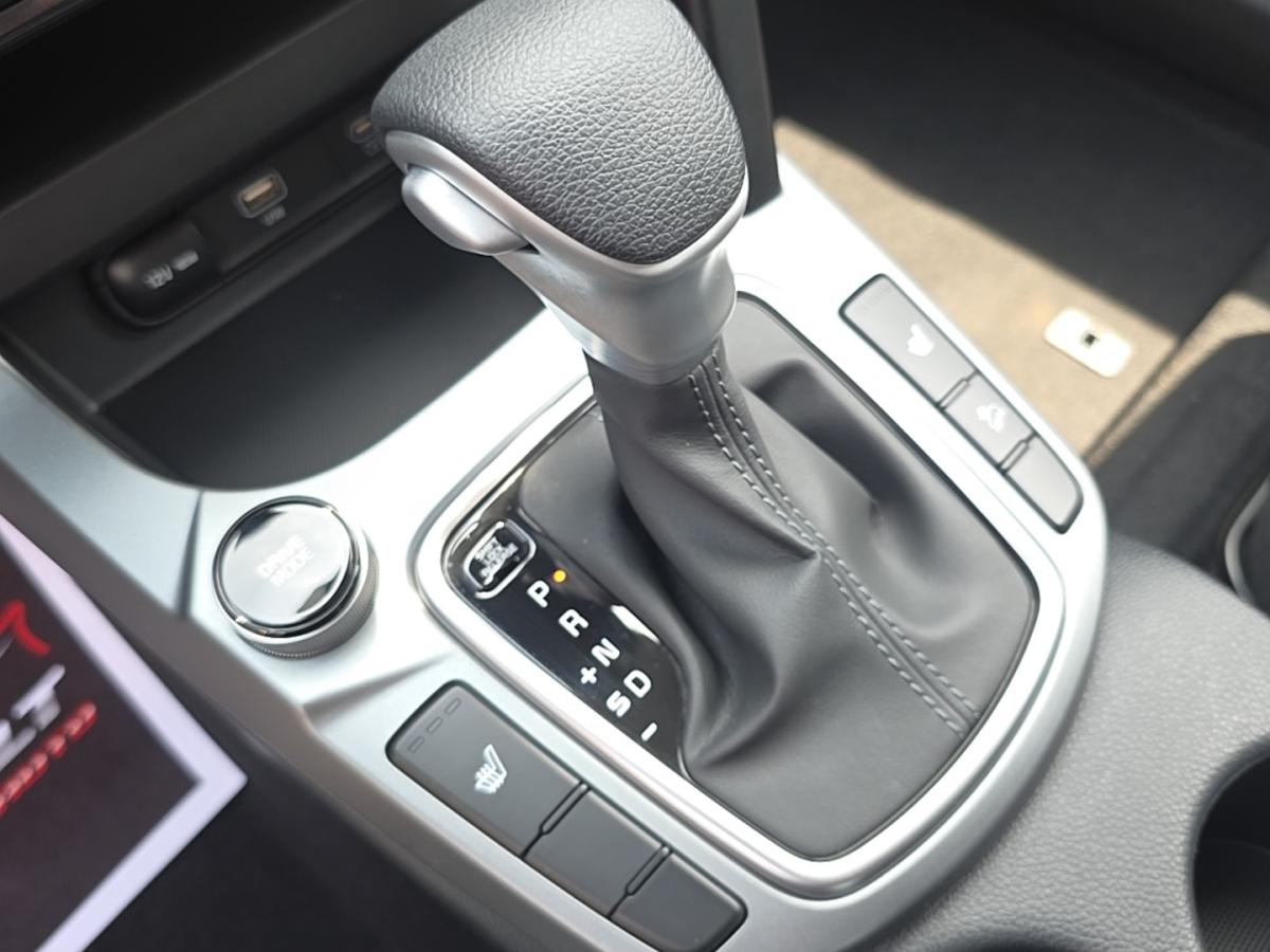 2024 Kia Seltos - Image 16