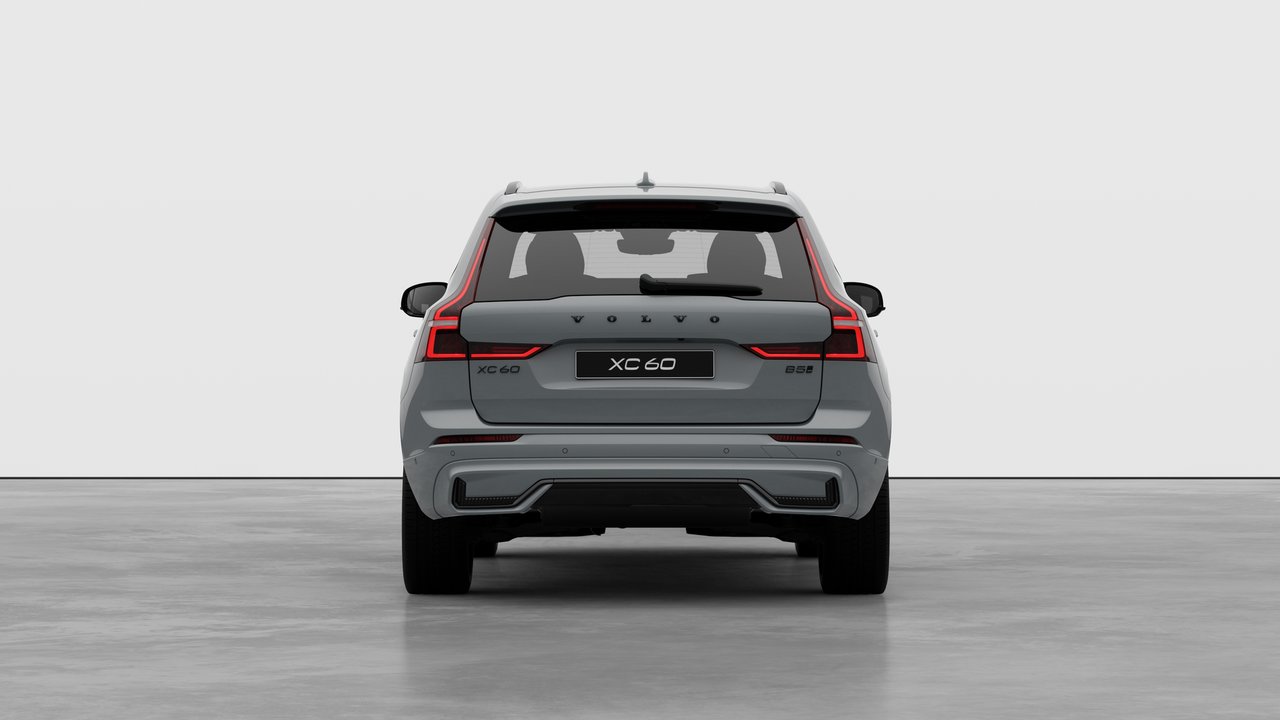 2026 Volvo XC60 - Image 6