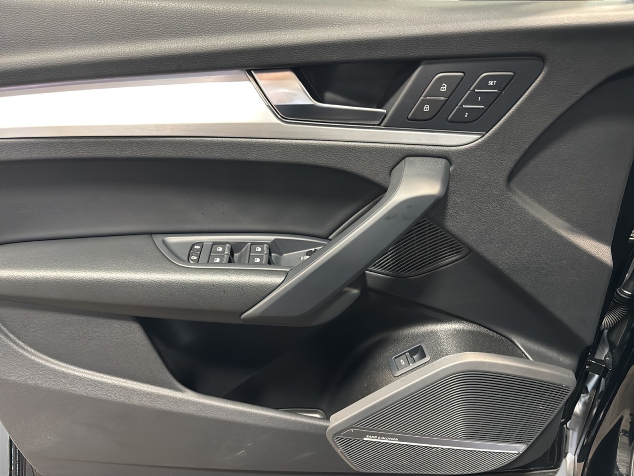 2023 Audi Q5 Sportback - Image 9
