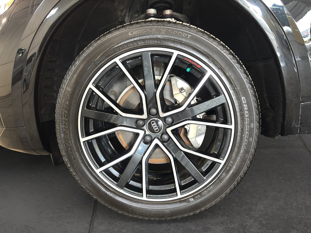 2023 Audi Q5 Sportback - Image 11