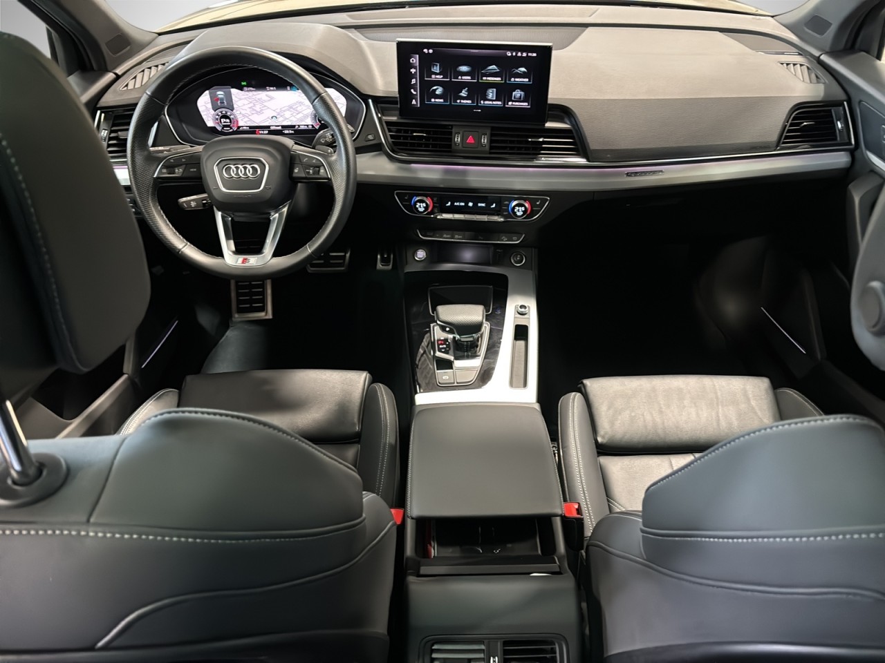 2023 Audi Q5 Sportback - Image 12