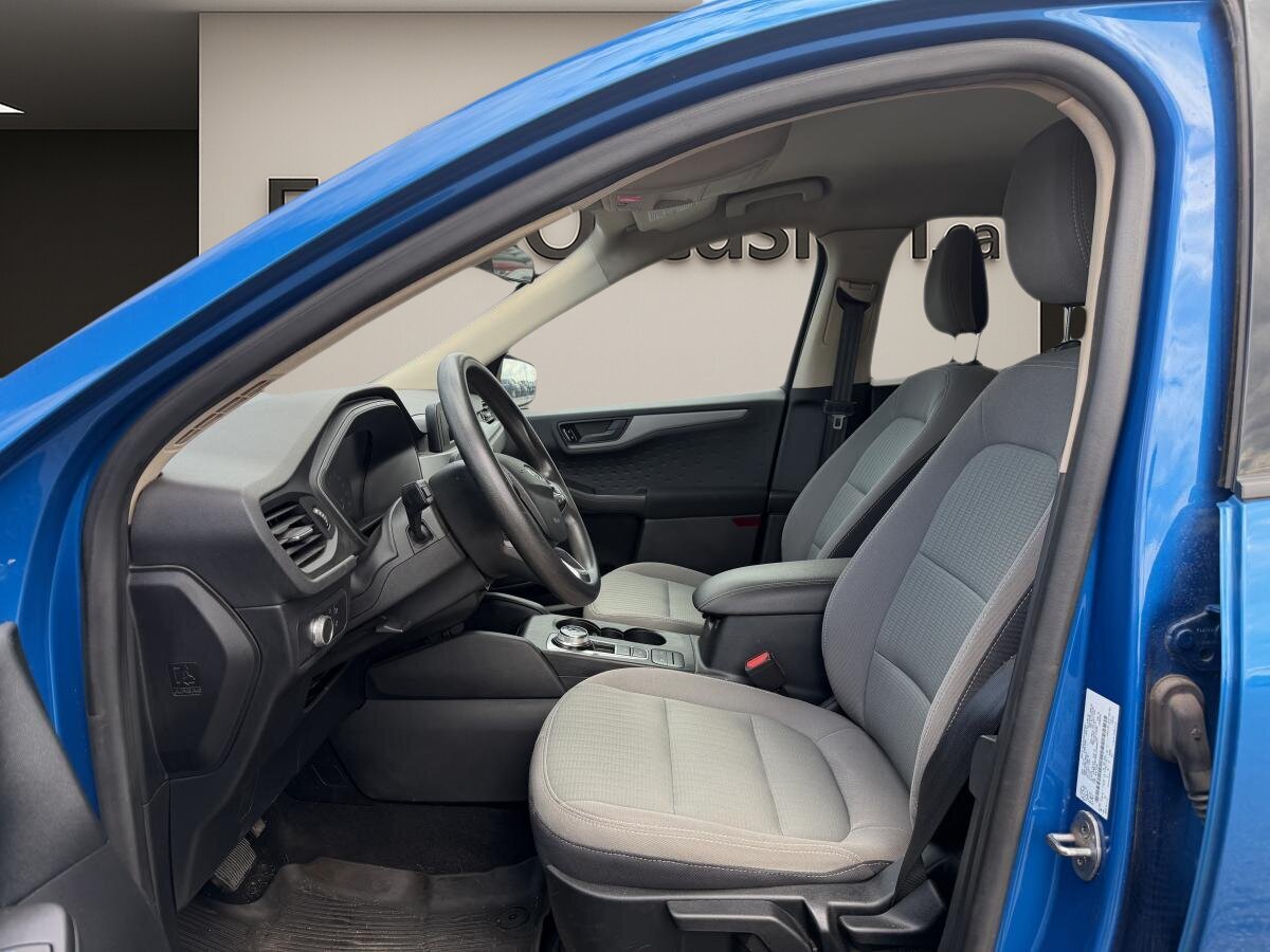 2020 Ford Escape - Image 6