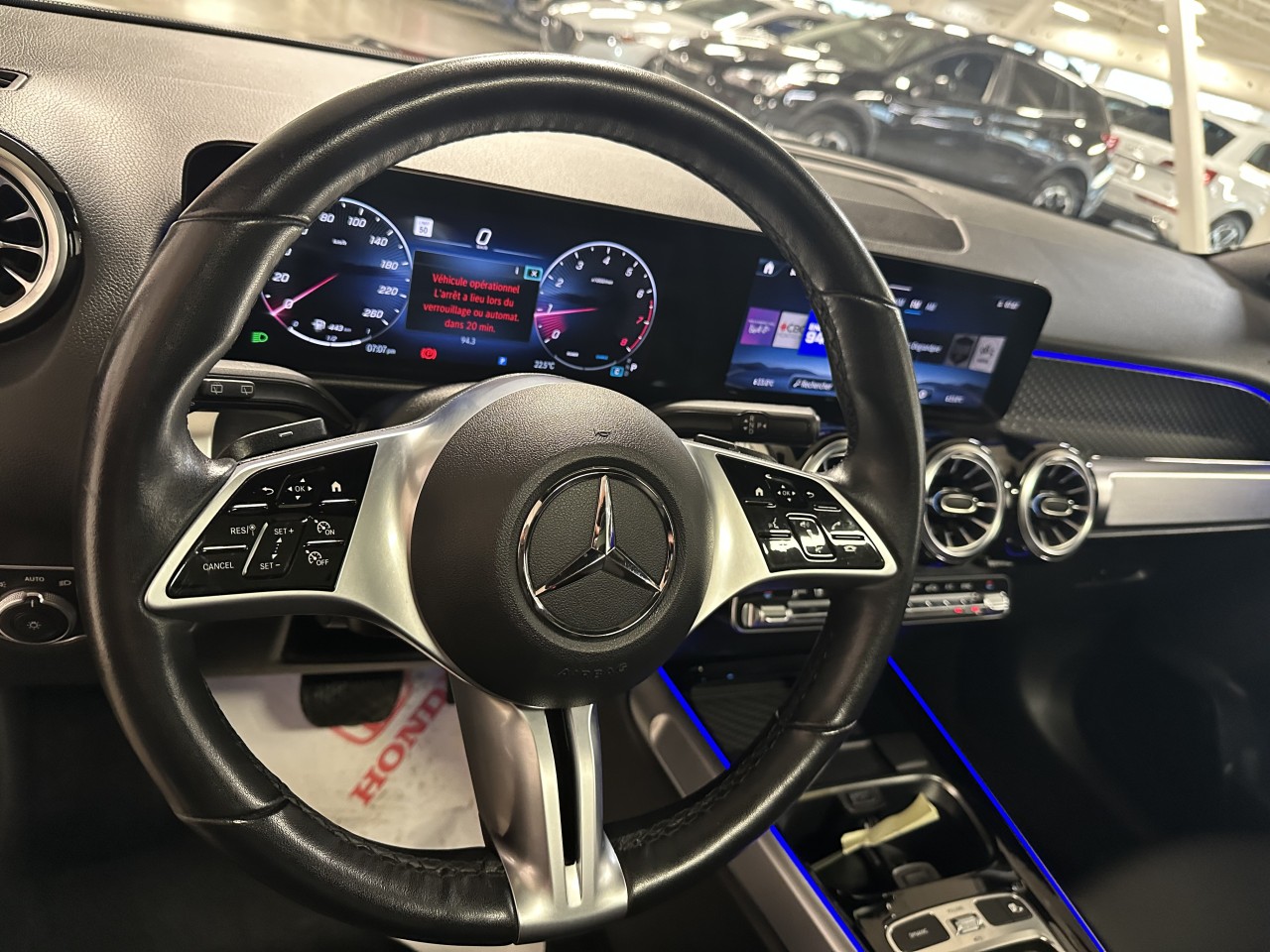 2024 Mercedes-Benz GLB - Image 24