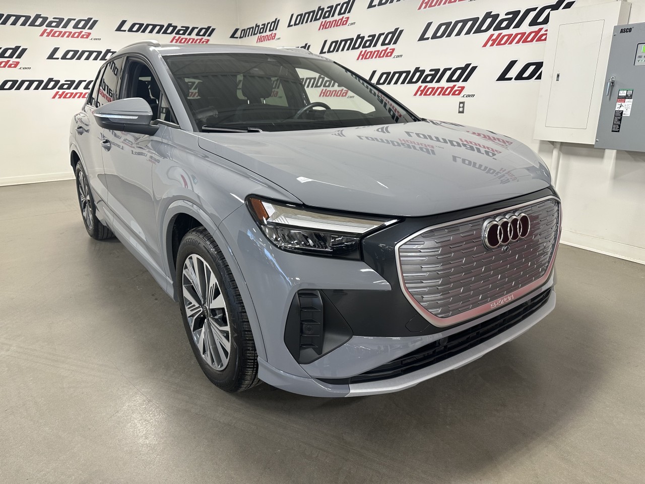 2025 Audi Q4 e-tron
