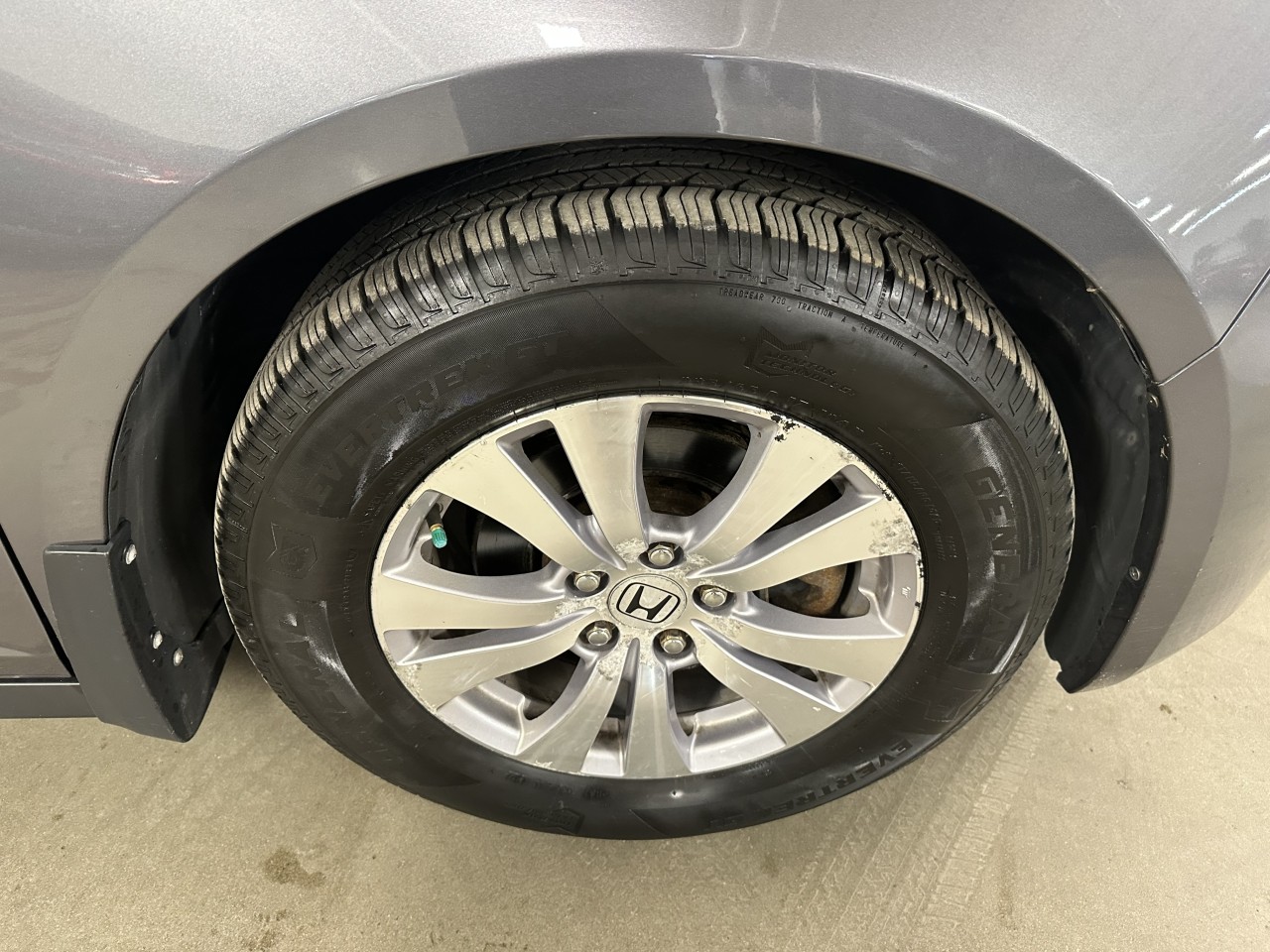 2016 Honda Odyssey - Image 6