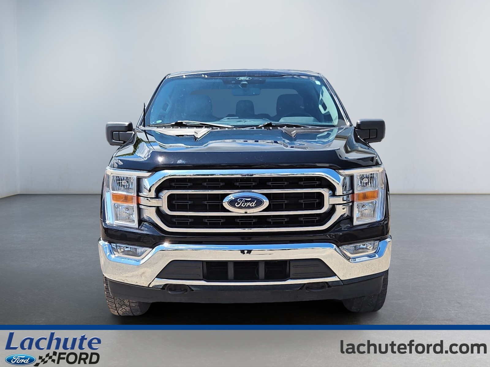 2022 Ford F-150 - Image 2
