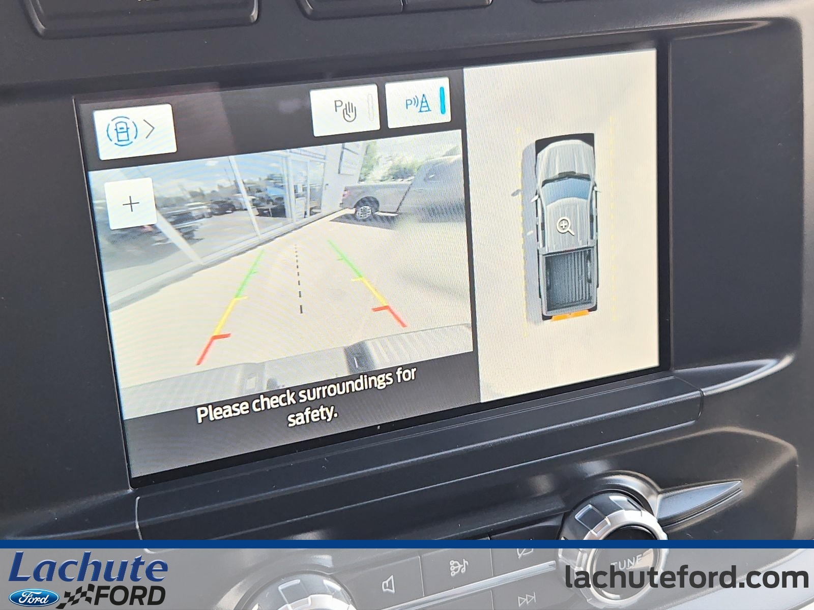 2022 Ford F-150 - Image 19