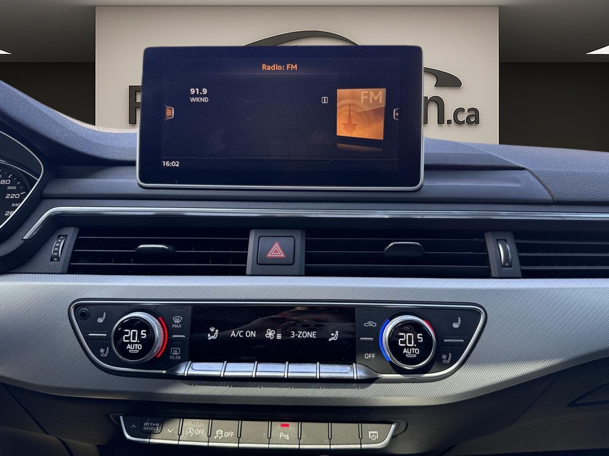 2018 Audi A4 - Image 17