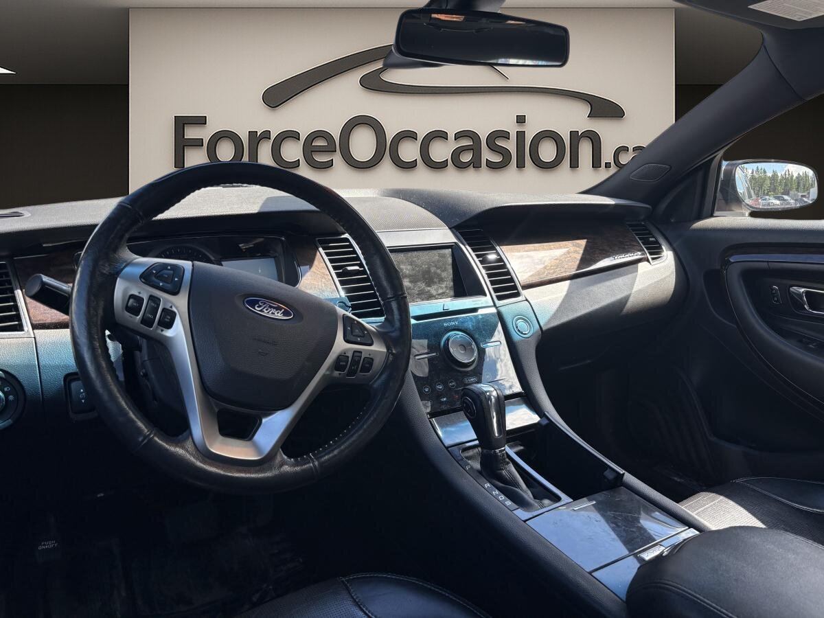 2018 Ford Taurus - Image 4