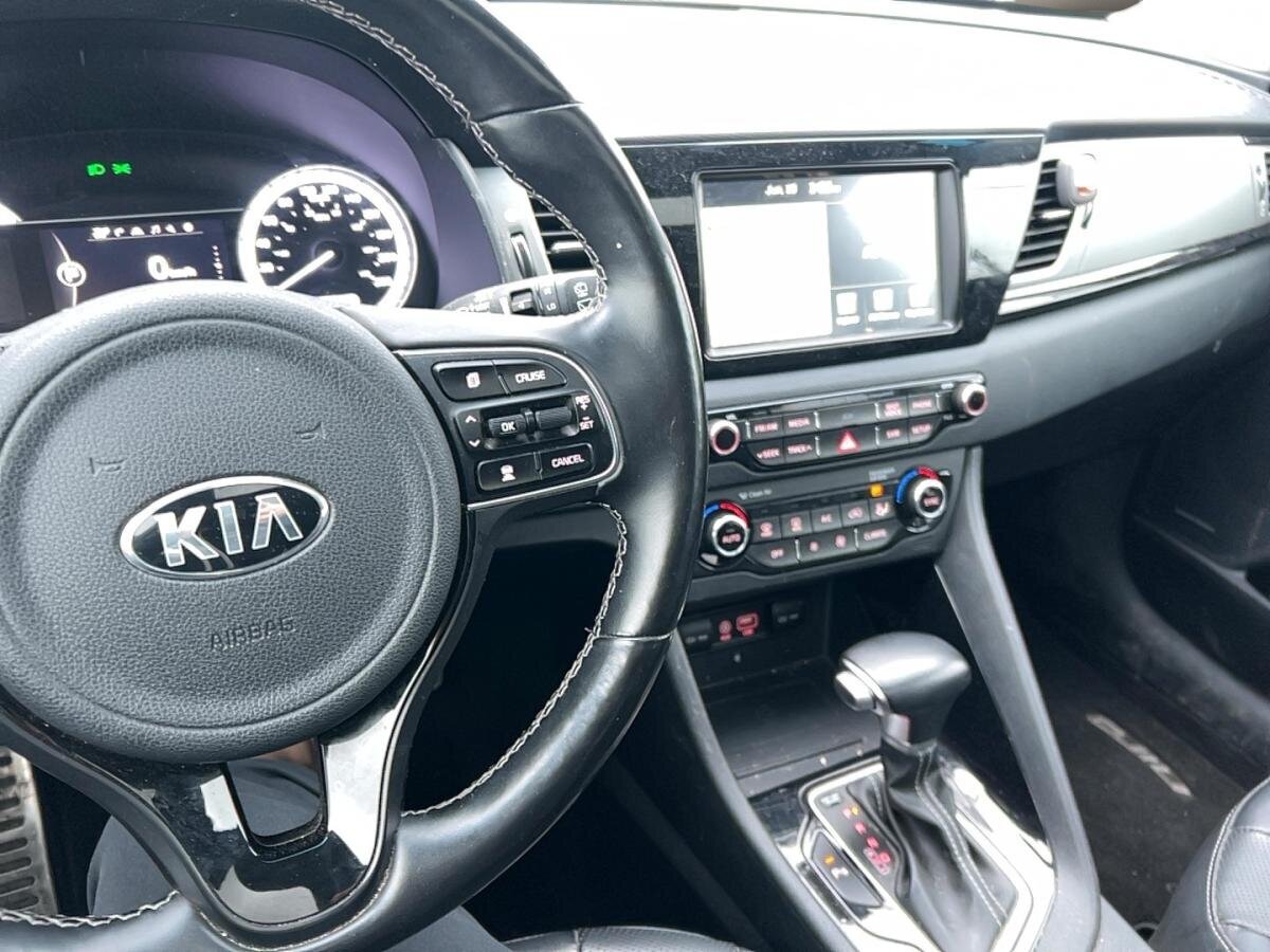 2018 Kia Niro - Image 18