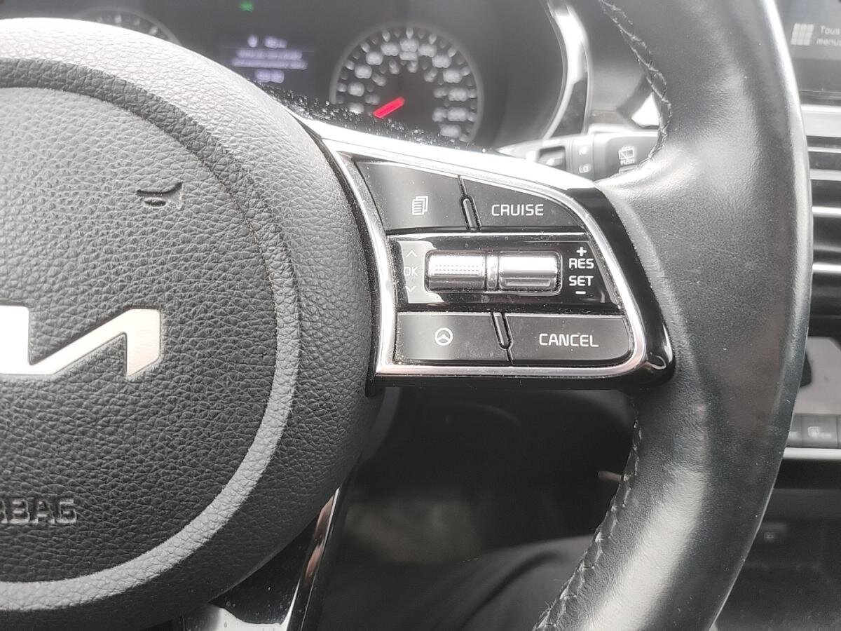 2023 Kia Seltos - Image 12