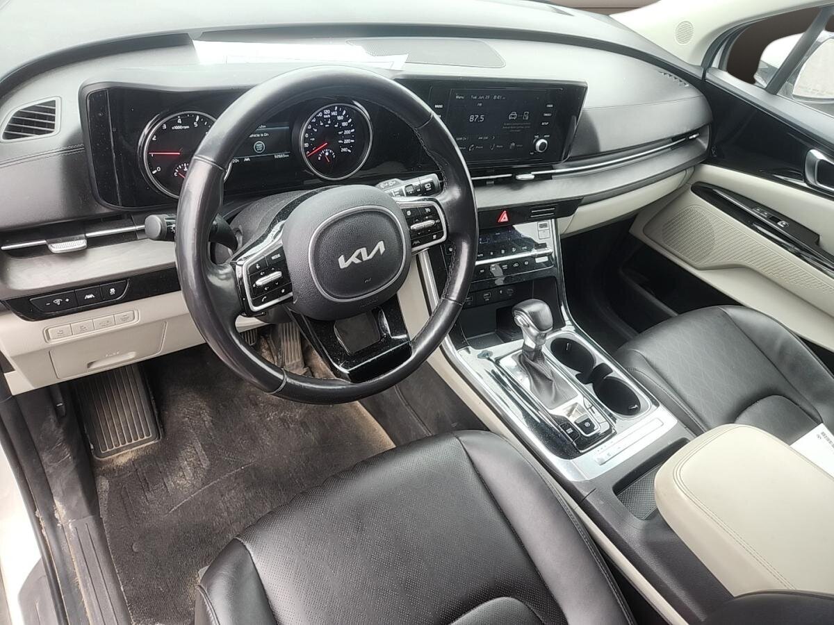 2023 Kia Carnival - Image 7