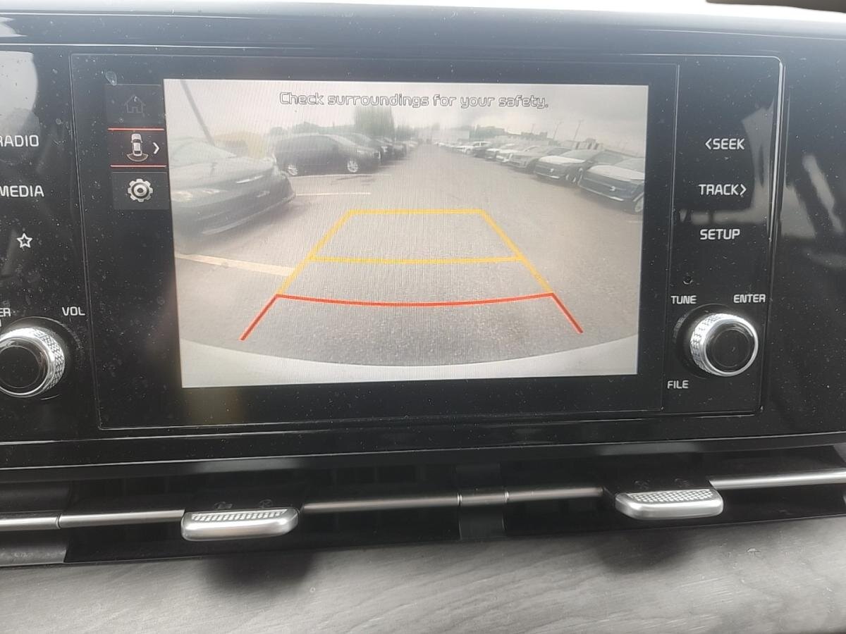 2023 Kia Carnival - Image 15