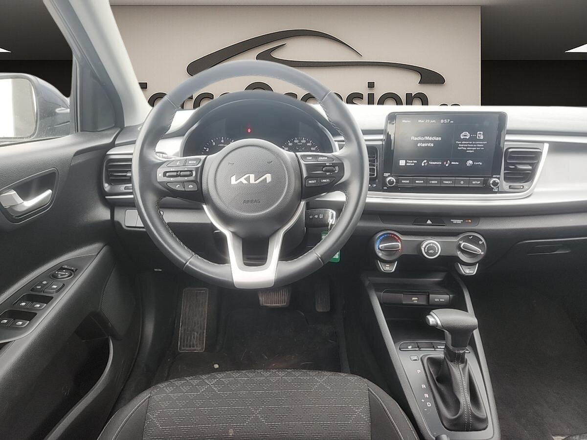 2022 Kia Rio5 - Image 6