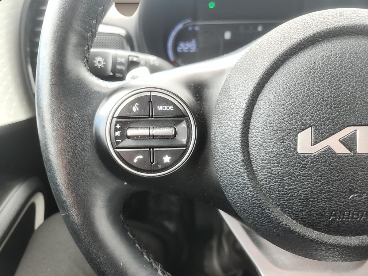 2023 Kia Soul EV - Image 10