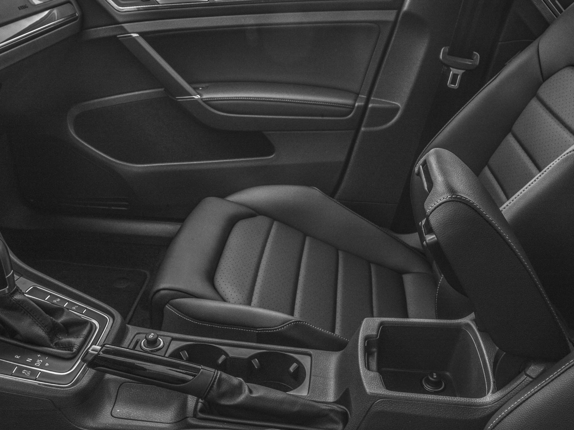 2018 Volkswagen Golf Alltrack - Image 10