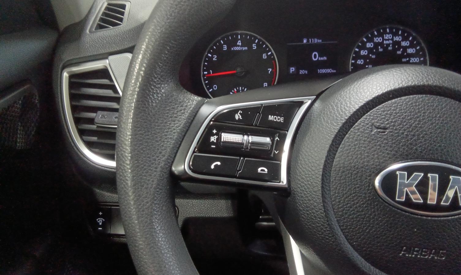 2021 Kia Seltos - Image 30