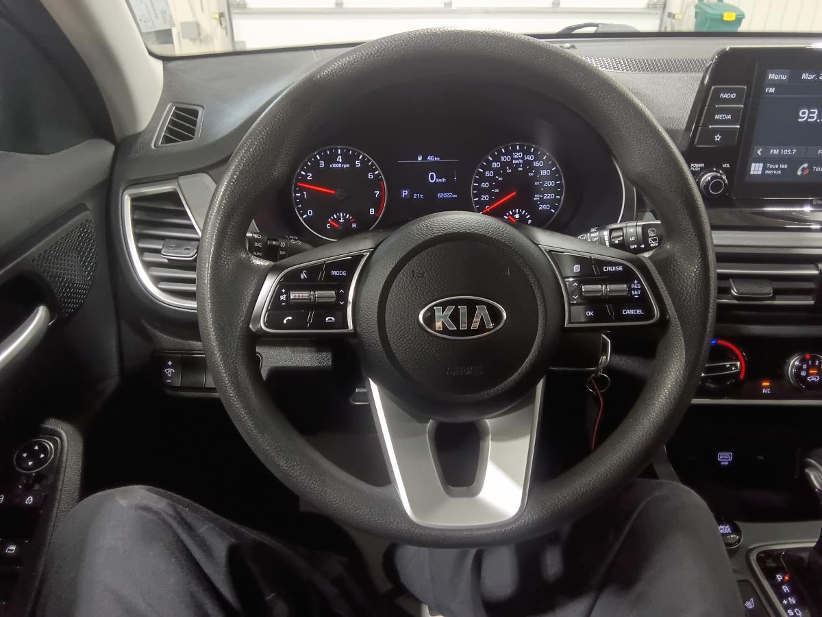 2021 Kia Seltos - Image 15