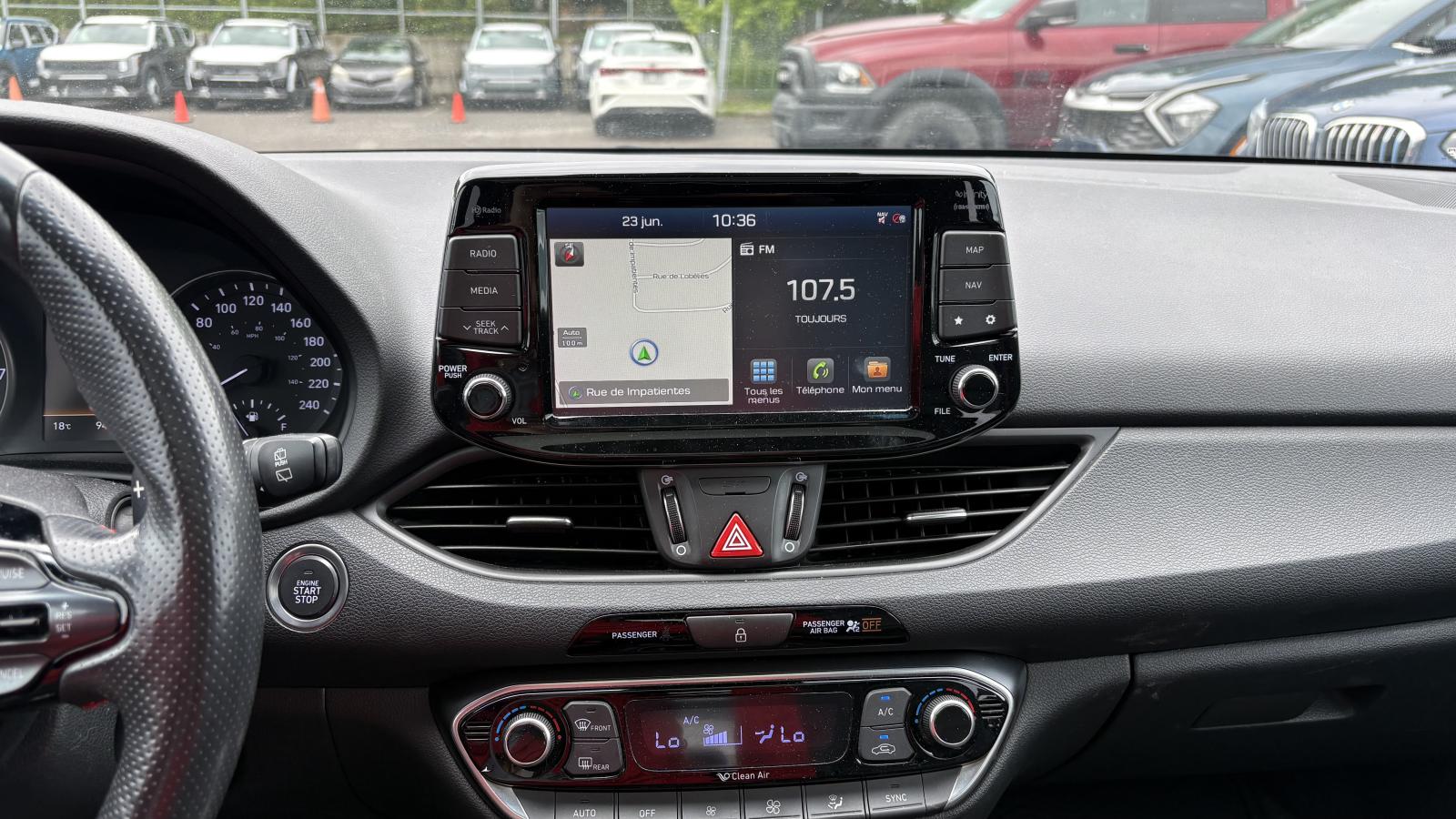 2020 Hyundai Elantra GT - Image 18