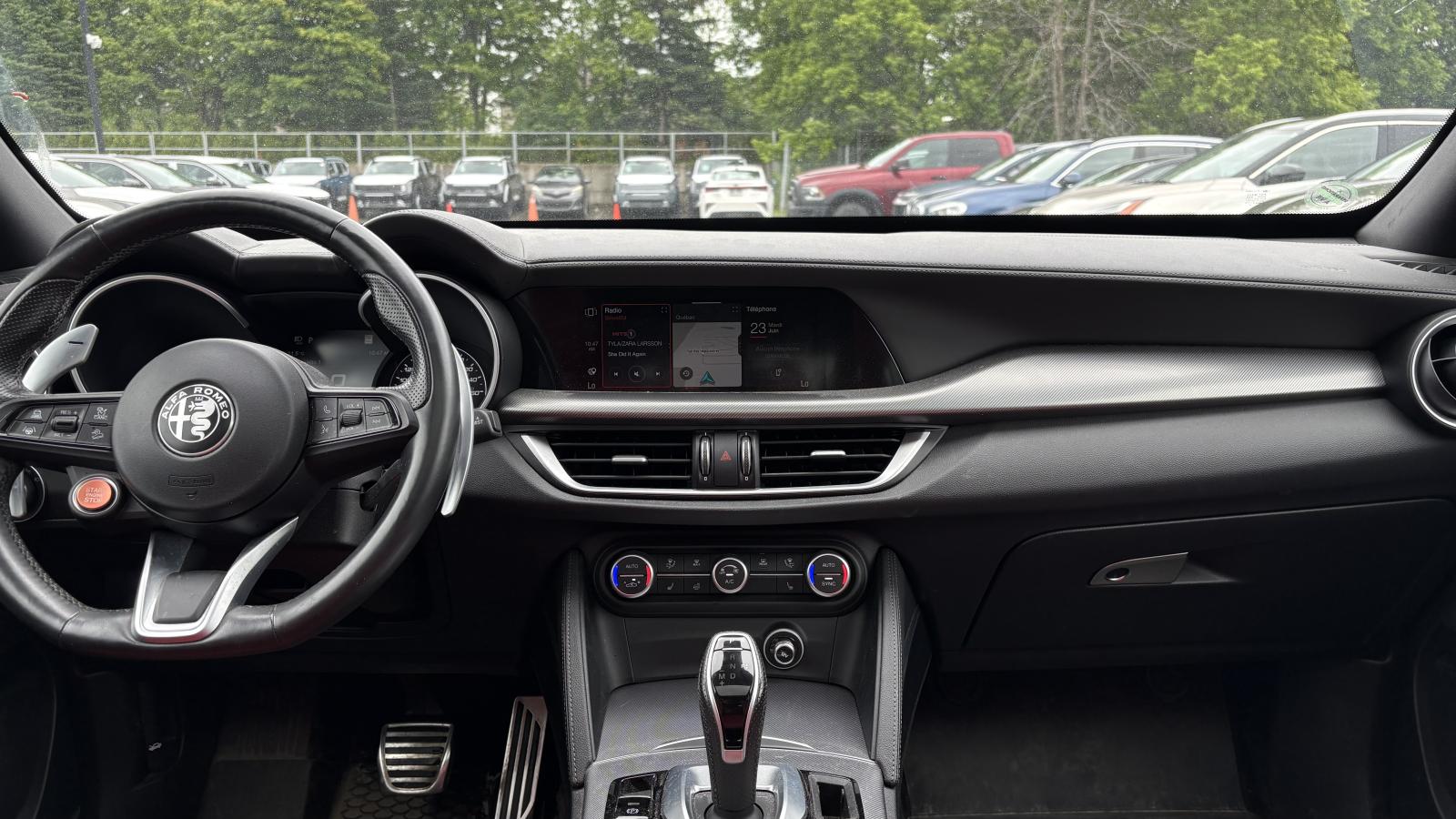 2022 Alfa Romeo Stelvio - Image 6