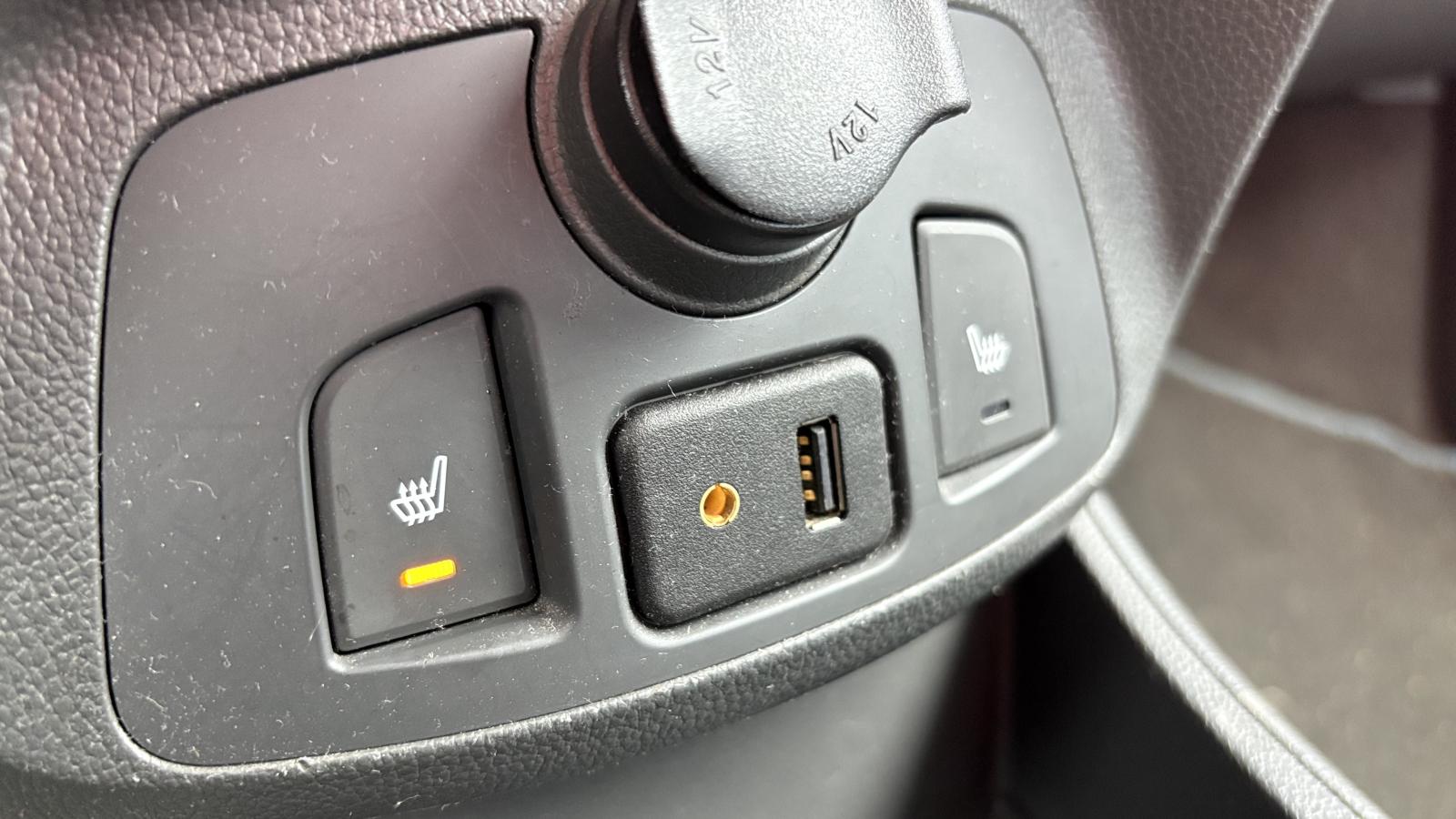 2016 Chevrolet Spark EV - Image 23
