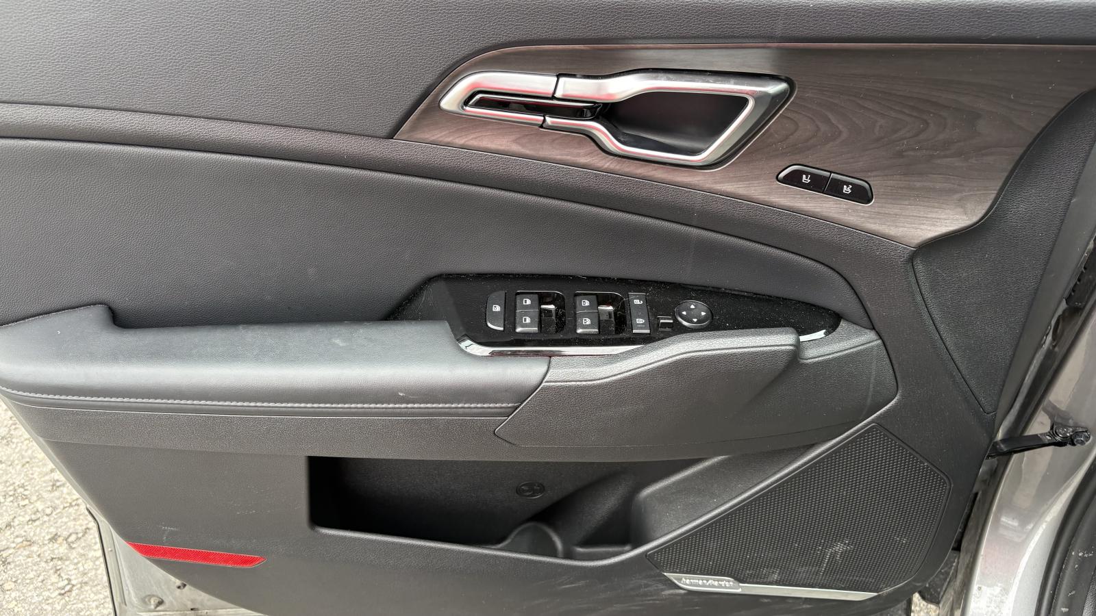 2024 Kia Sportage - Image 10