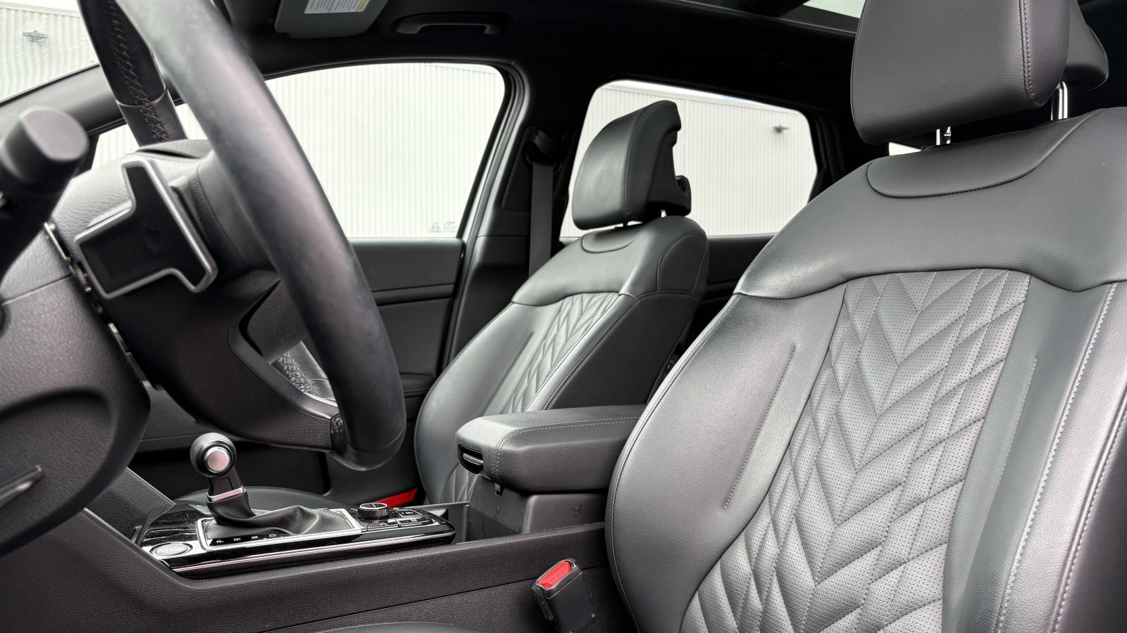 2024 Kia Sportage - Image 16