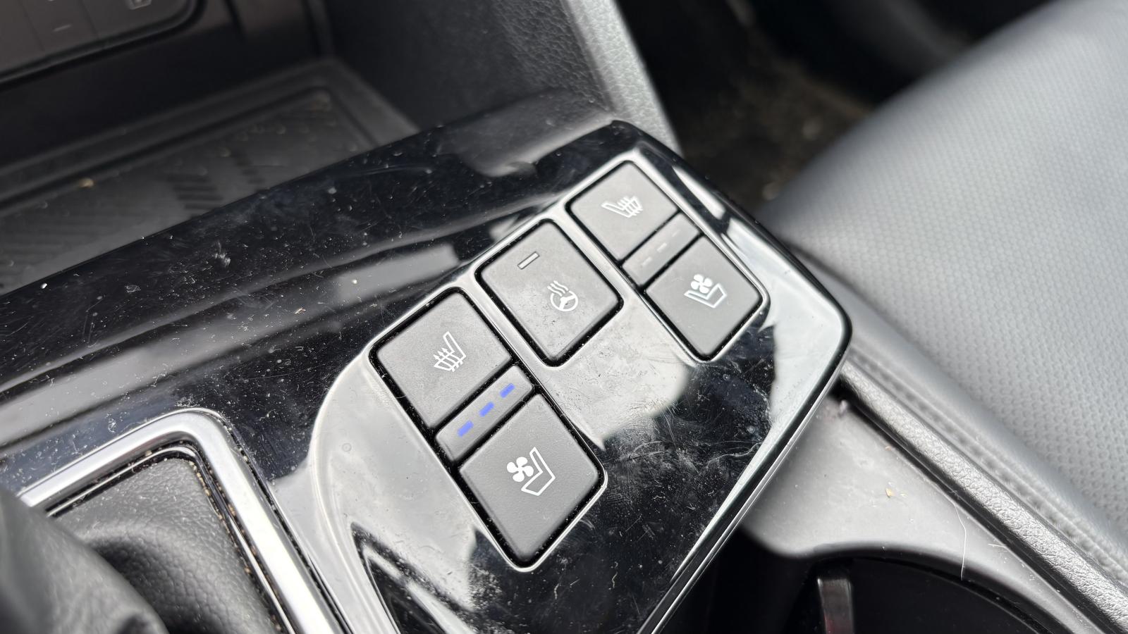 2024 Kia Sportage - Image 29