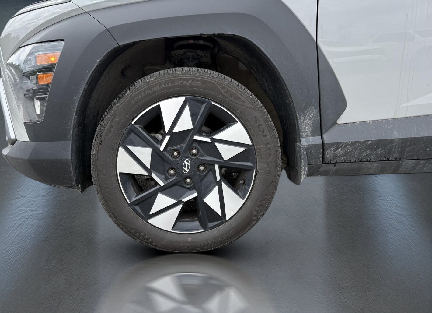 2025 Hyundai Kona - Image 5