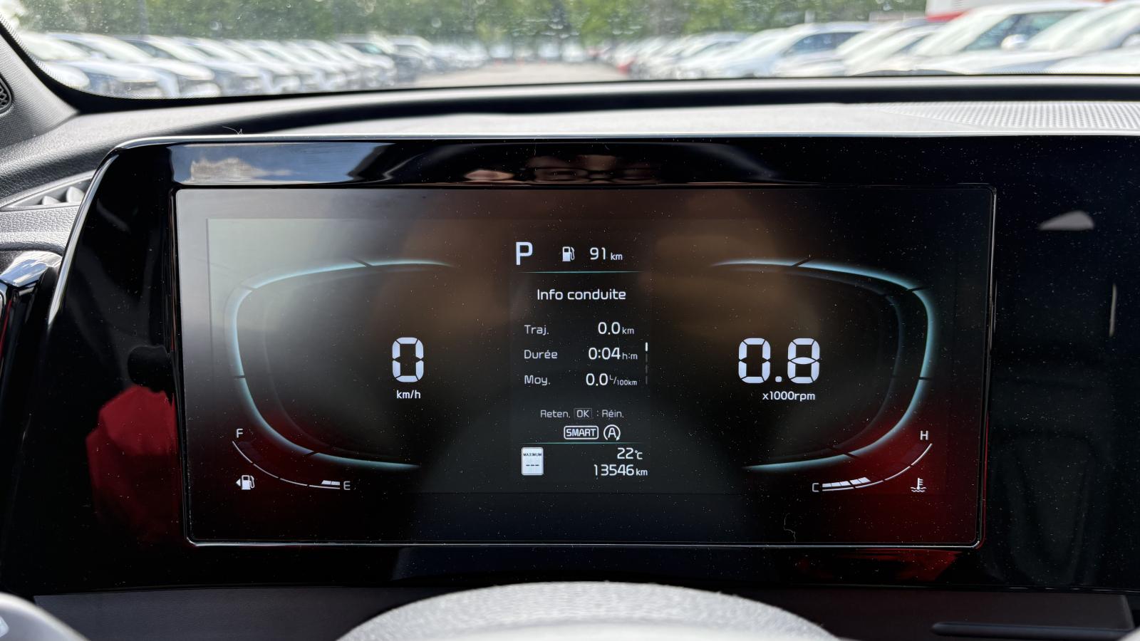 2025 Kia Sportage - Image 15