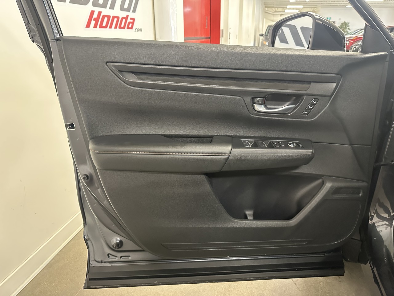 2025 Honda CR-V hybride - Image 10