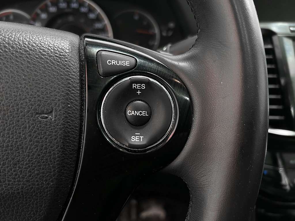 2016 Honda Accord - Image 11