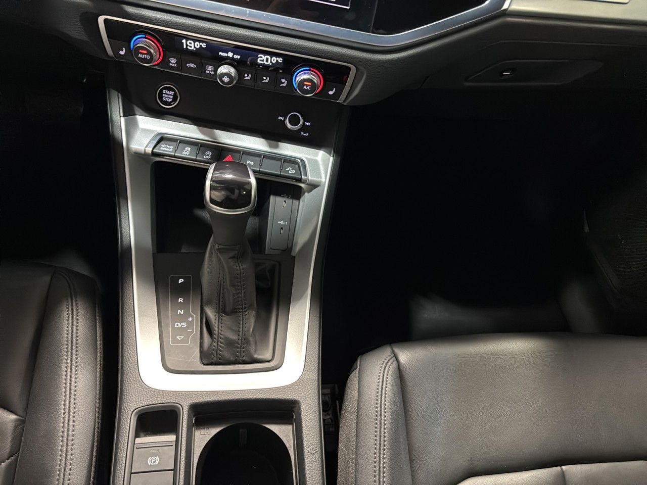 2023 Audi Q3 - Image 15