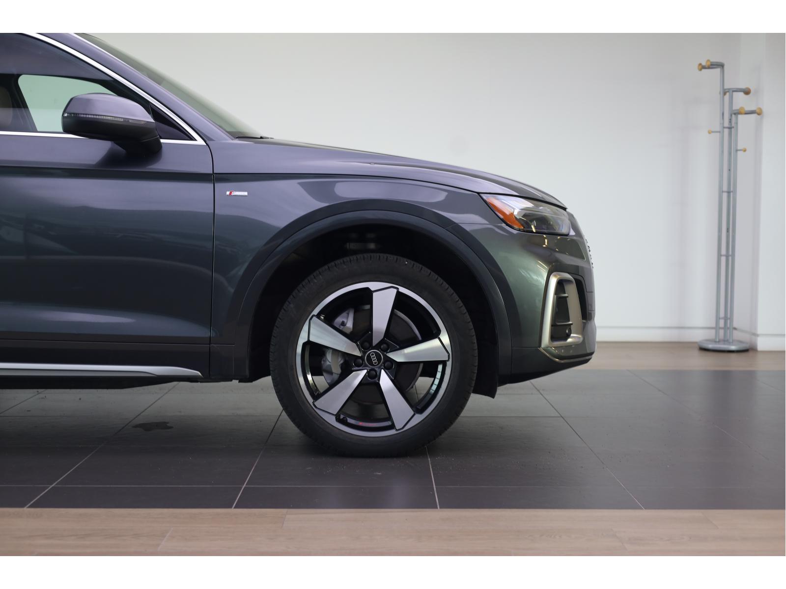 2025 Audi Q5 - Image 6